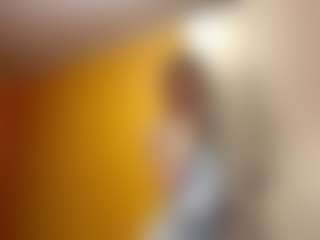 Live cam show with Sabina - Blowjob on Gym Cam Girls