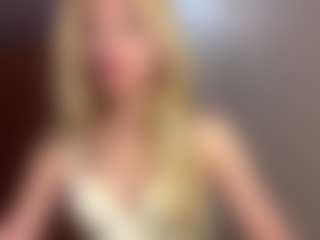 Live cam show with Sabina - Blonde Hair on Gym Cam Girls