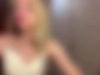 Live cam show with Sabina - Blonde Hair on mypornchat.com