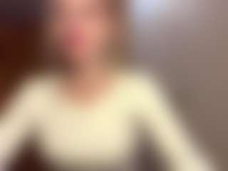 Live cam show with Sabina - Blonde Hair Petite on Soda Cam