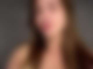 Live cam show with Alysa - Petite Teen (18+) on CamClone