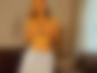 Live cam show with VickieMullings - Skinny Teen (18+) on Uber Horny