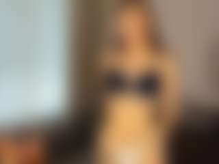 Live cam show with VickieMullings - HD Latina on liverealitysex.com