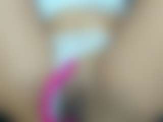 Live cam show with alison-star1 - New White on galaxygirlnitro.com | colombia