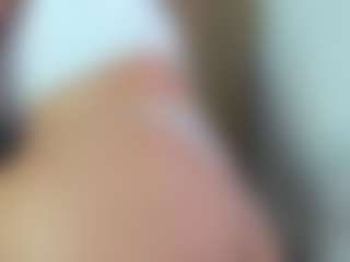 Live cam show with alison-star1 - White on xfollow cams | colombia