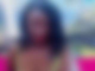Live cam show with BLEACHEDBUNIIE - New Brown Eyes on Mixed Magazine Live