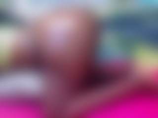 Live cam show with BLEACHEDBUNIIE - Facial Piercings on CamwithHer