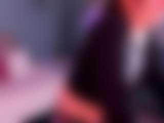 Live cam show with catti-brie - Body Massage on Big Tits