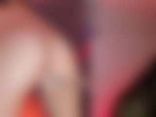 Live cam show with ClairethLove - Spank on nudelive.tv