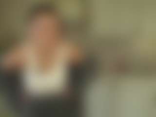 Live cam show with Layla - Teasing on ObeyMaria