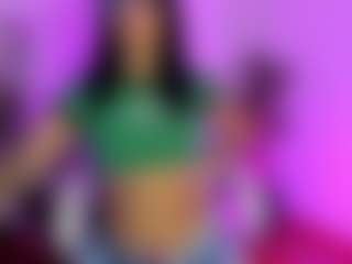 Live cam show with kitsune-Kass - Brown Hair Petite on Instabang