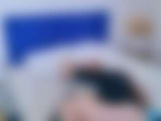 Live cam show with LegacyStaar - Sexting on Camsoda