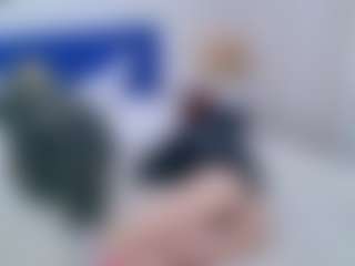 Live cam show with LegacyStaar - Orgasm on Uber Horny