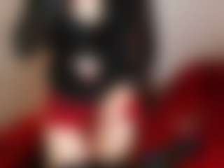 Live cam show with lunaqueen420 - Big Balls on Milfs Live