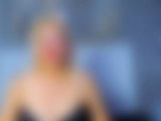 LunaSwetHL's Live Sex Cam Show