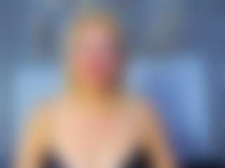 LunaSwetHL's Live Sex Cam Show