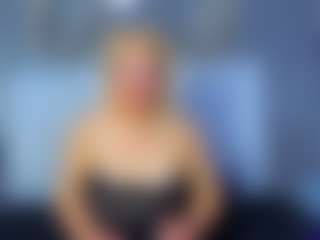 LunaSwetHL's Live Sex Cam Show