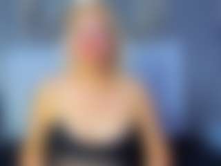 LunaSwetHL's Live Sex Cam Show