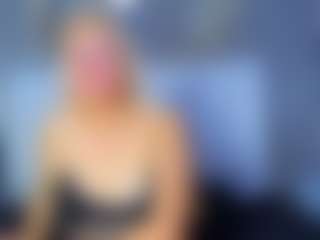 LunaSwetHL's Live Sex Cam Show