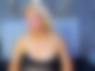 LunaSwetHL's Live Sex Cam Show