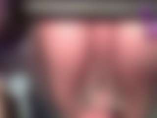 Live cam show with LunaVelvett - White MILF on Uber Horny | colombia