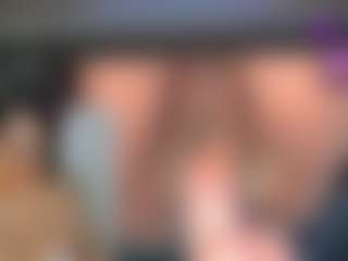 Live cam show with LunaVelvett - Toys Middle Aged on livesuperchat.net