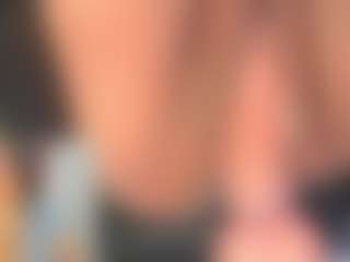 Live cam show with LunaVelvett - Red Hair Middle Aged on Camming Site