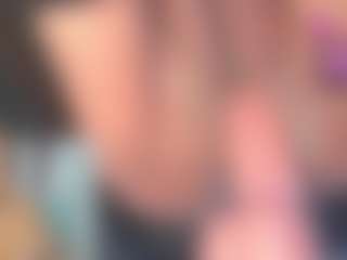 Live cam show with LunaVelvett - Mature on CamClone