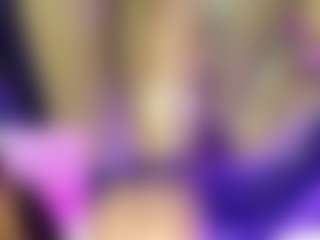 Live cam show with LunaVelvett - Nipple Piercings on Soda Cam