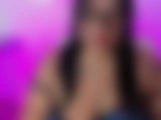Live cam show with LunaVelvett - Nipple Piercings on fuklive.com