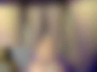LunaVelvett's Live Sex Cam Show