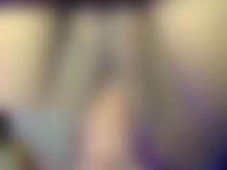 Live cam show with LunaVelvett - Red Hair MILF on nudelive.tv