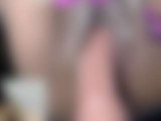 Live cam show with LunaVelvett - Red Hair on xblisslive.com