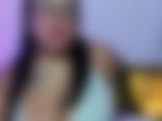 Live cam show with LunaVelvett - Genital Piercings on livesuperchat.net