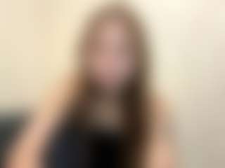 Live cam show with Erica - Blonde Hair Cum on Dolls Live