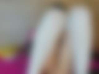 Live cam show with mellany-collins - Orgasm on Gym Cam Girls