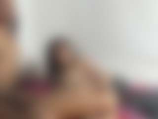 Mia-petite10's Live Sex Cam Show