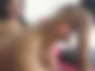 Mia-petite10's Live Sex Cam Show