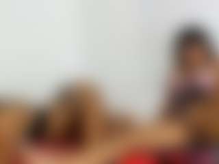 Live cam show with Mia-petite10 - New Sexwebcam on xDating