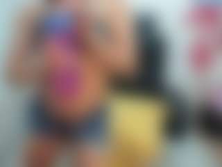 Live cam show with MichelFitnnes - Muscle on SpunkLive