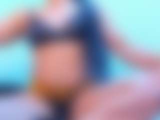Live cam show with MichelFitnnes - Erotic Dance on intimatelivegirls.com
