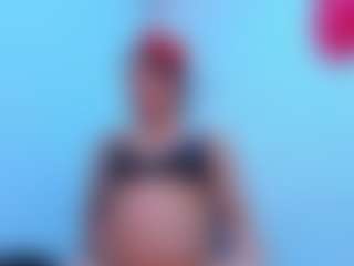 Live cam show with MichelFitnnes - Middle Aged on Stripli.com