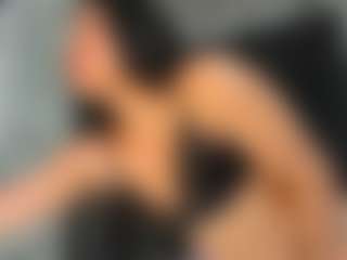 Live cam show with MichelFitnnes - Colombia MILF on justonemore.cc