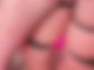 Milan-Daph's Live Sex Cam Show