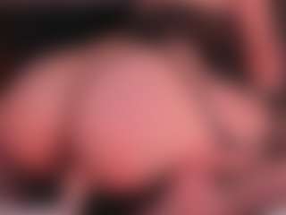 Live cam show with Milan-Daph - Athletic College on Latina Girls