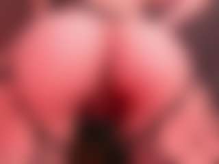 Live cam show with Milan-Daph - Erotic Dance on Instabang