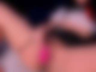 Milan-Daph's Live Sex Cam Show