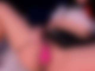 Milan-Daph's Live Sex Cam Show