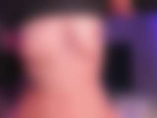 Live cam show with Milan-Daph - Athletic on CamSodaAdn