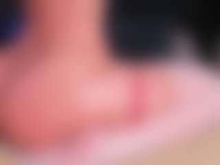 Live-camshow met Milan-Daph - College Toys op Camsoda